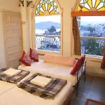 Hotel Lake Ghat Palace