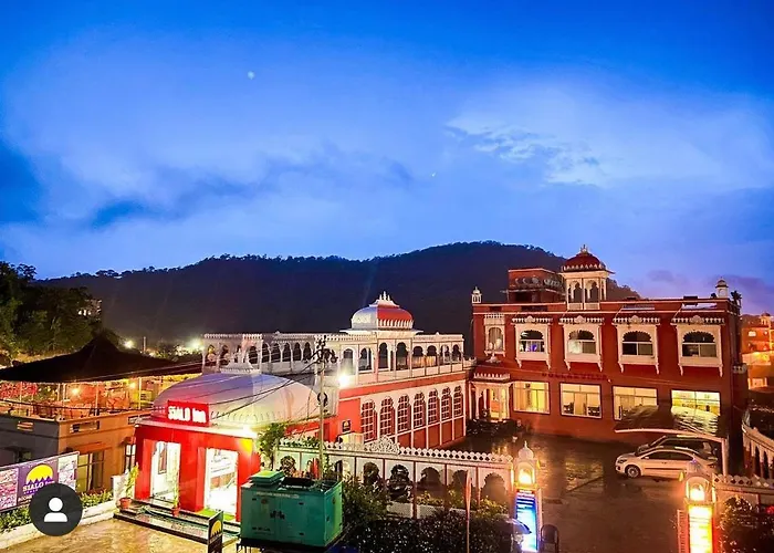 Dollar Villa Resort