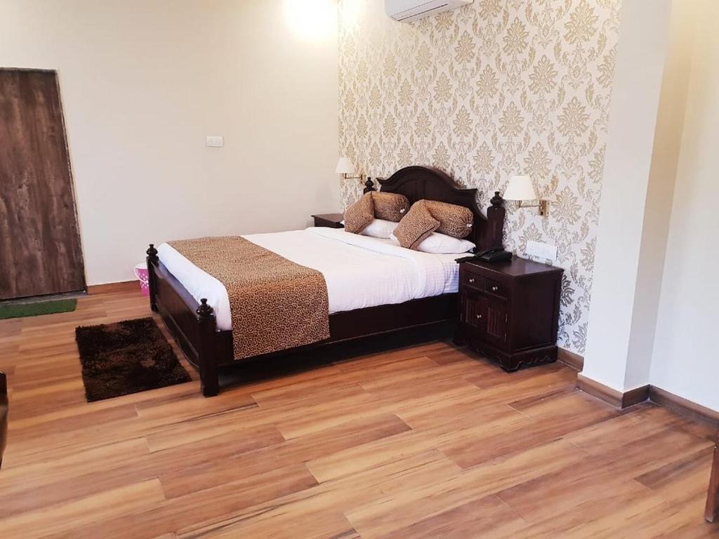 Hotel Golden Hands - Palace Raj Kumbha