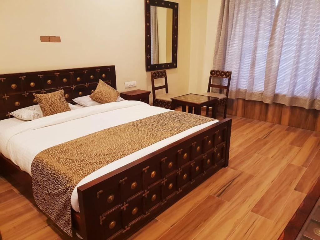 Hotel Golden Hands - Palace Raj Kumbha