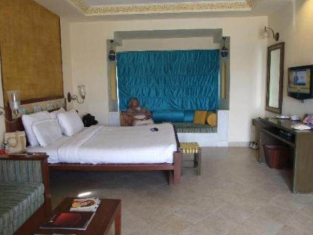 Club Mahindra Hotel
