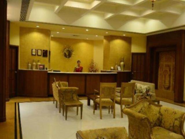 Hotel Club Mahindra