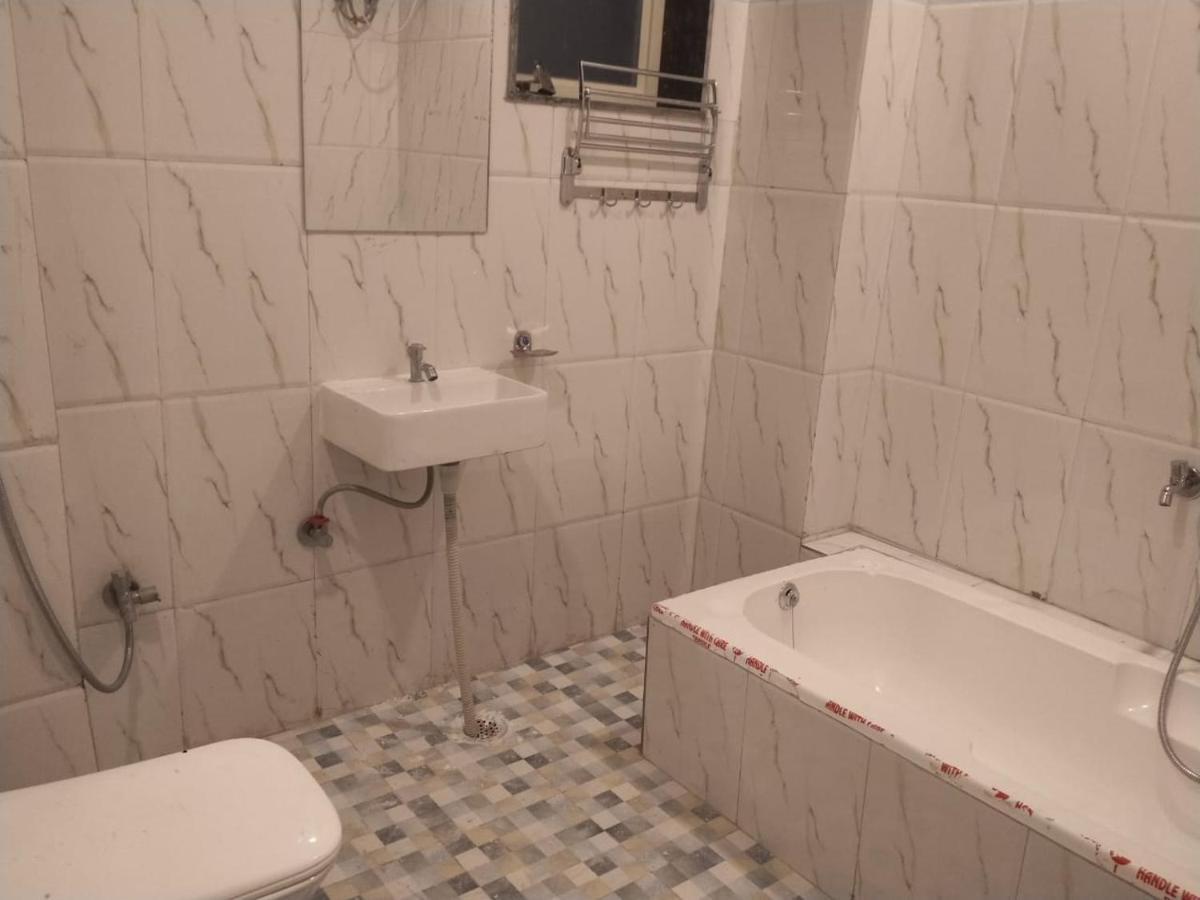 Hotel Dollar 3*