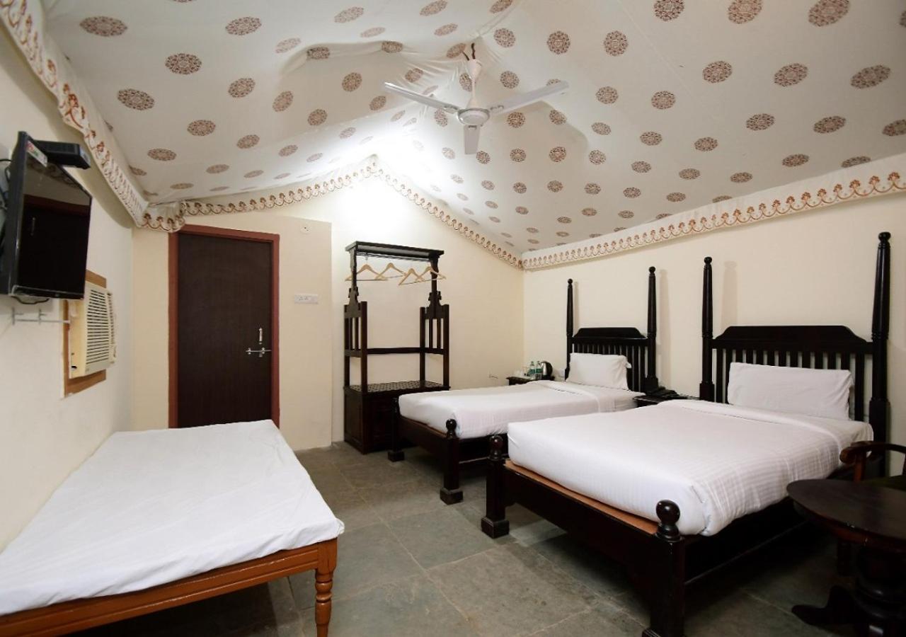 The Sky Imperial Kumbhalmer Resort 4*