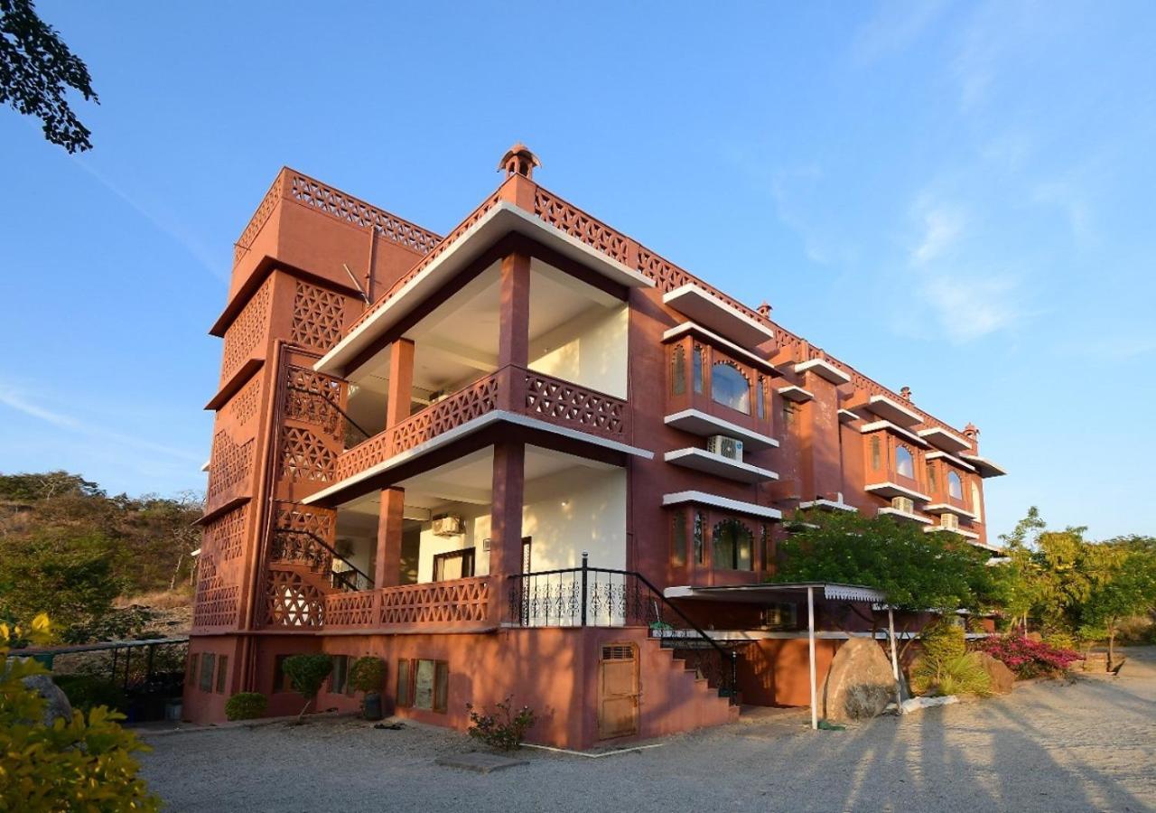 The Sky Imperial Kumbhalmer Resort 4*