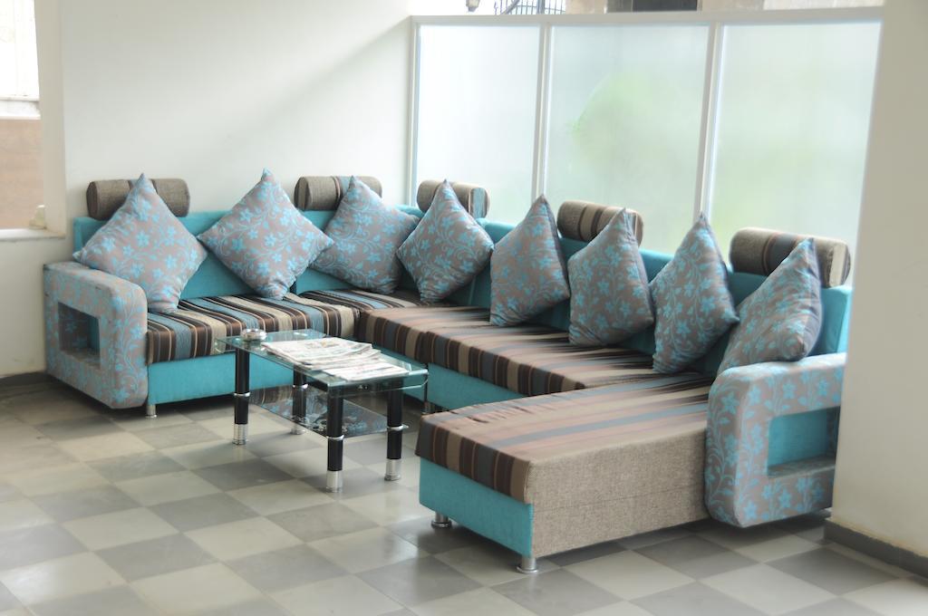 Hotel Sapphire Udaipur