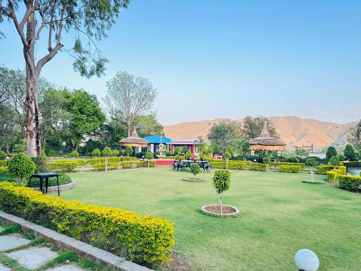 The Lal Bagh 3*