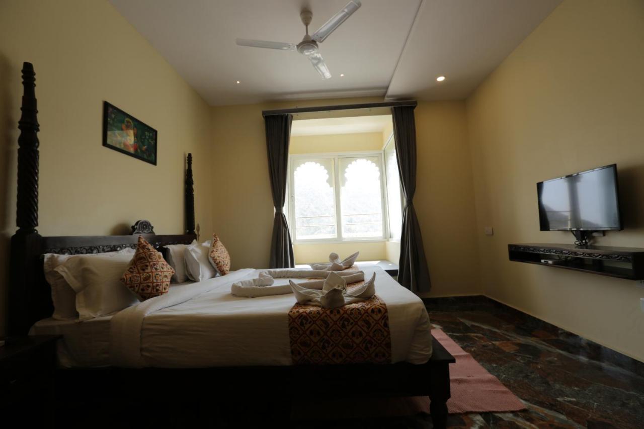 Hotel Palace Raj Kumbha 3*