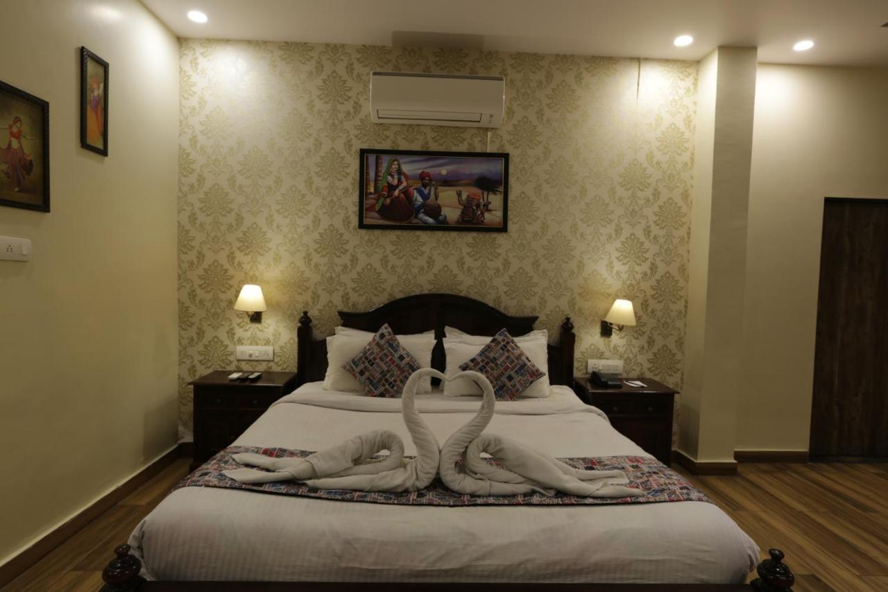 Palace Raj Kumbha Hotel