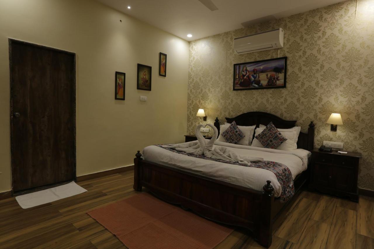 Palace Raj Kumbha Hotel
