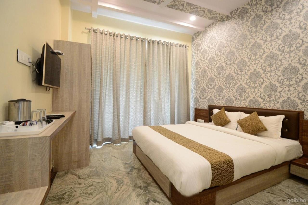 Hotel Palace Rajkumbha
