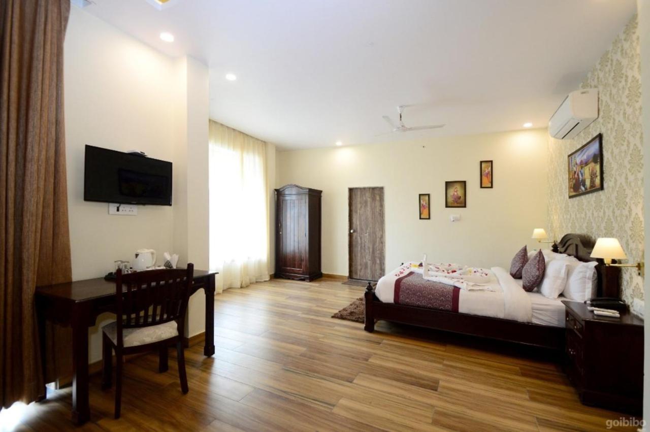 Palace Rajkumbha Hotel