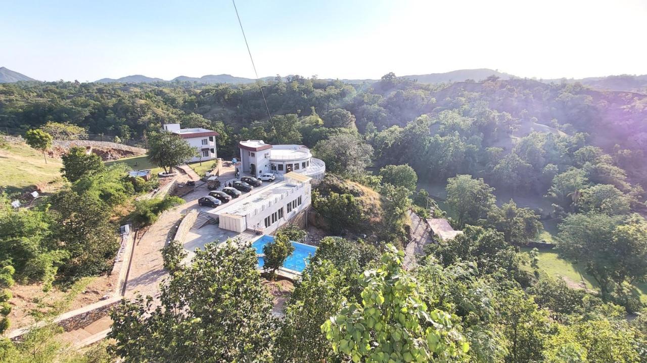 Resort The Sky Imperial Pavoreal Jungle