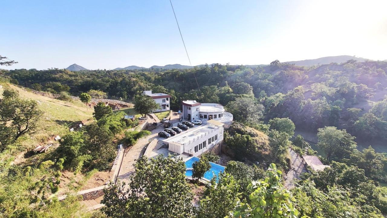 Resort The Sky Imperial Pavoreal Jungle