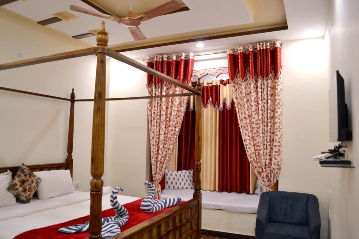 Rudraksha & Restaurant Kumbhalgarh