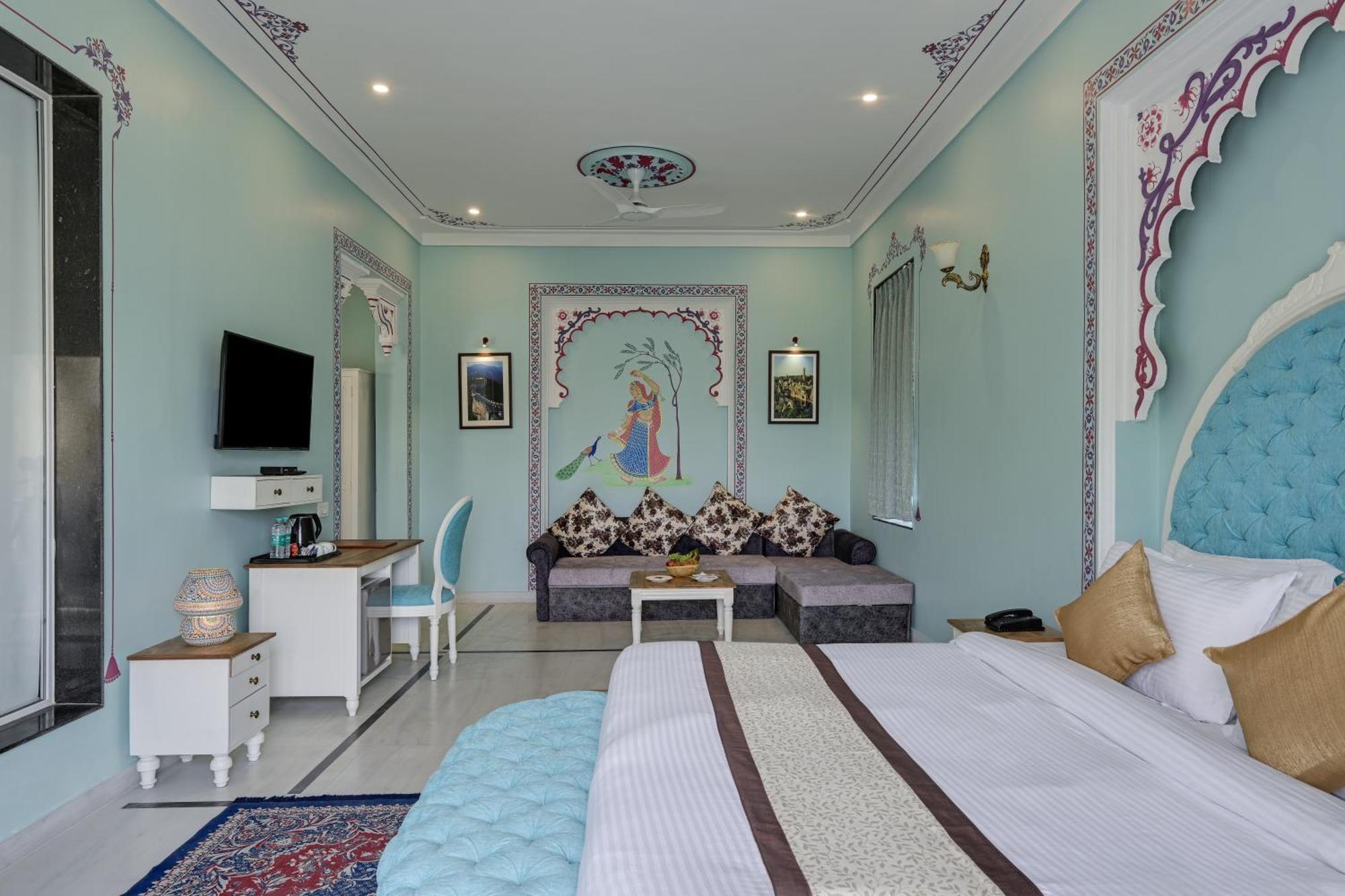 Hotel The Everest Hill