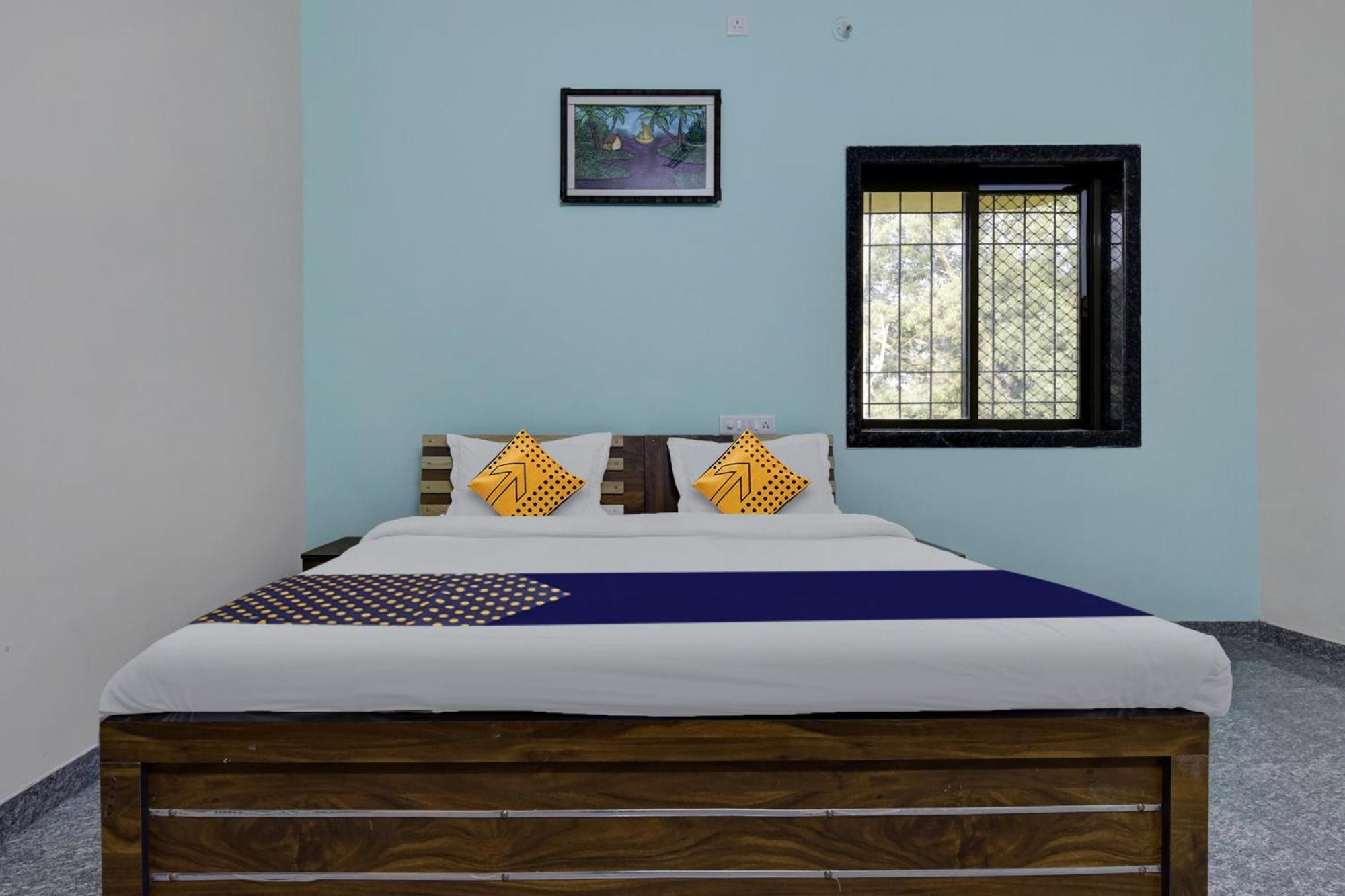 Spot On Shree Murti Nandan 3*