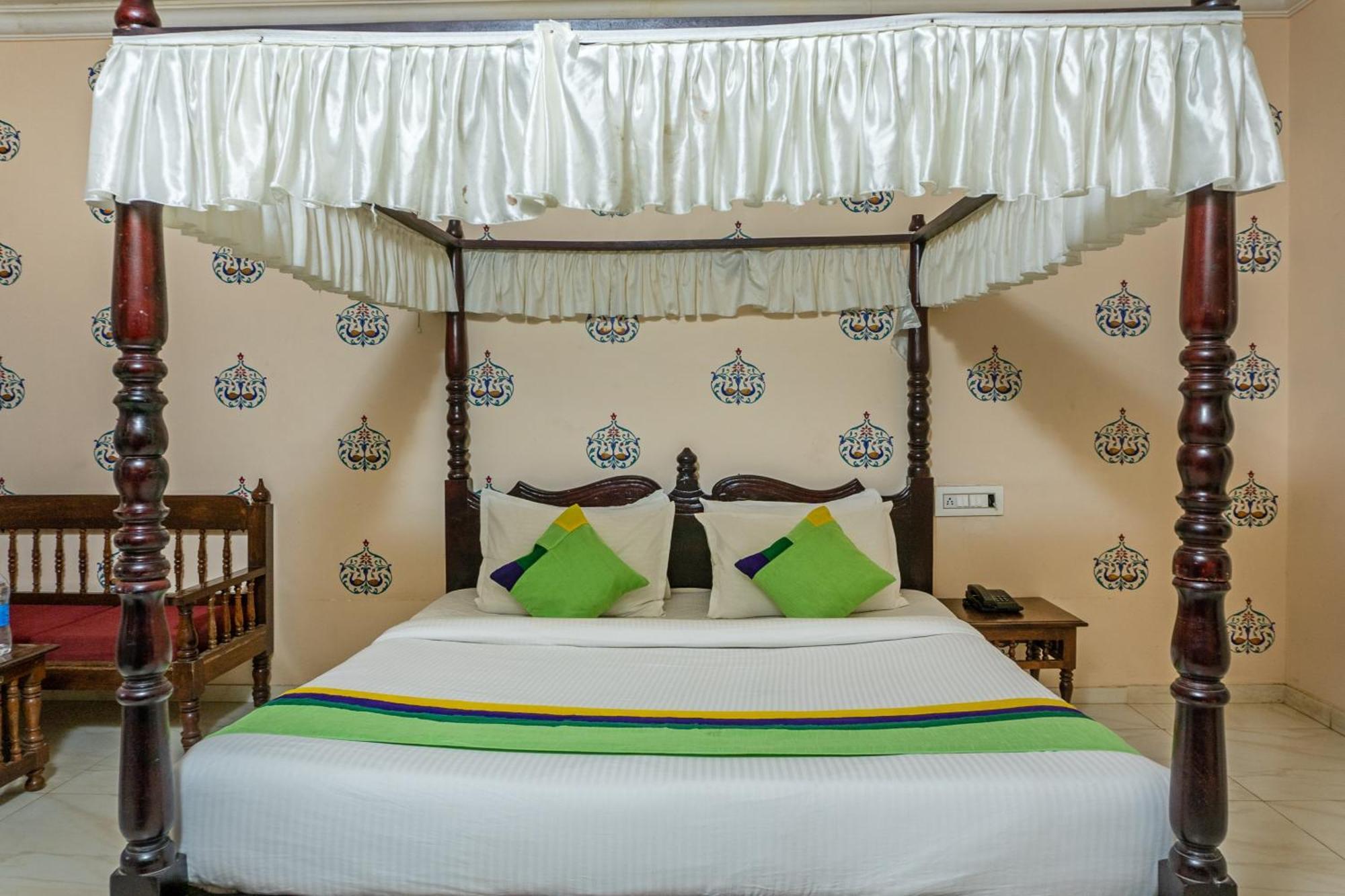 Treebo Kumbhal Castle, 2 Km From Kumbalgarh 3* Kumbhalgarh