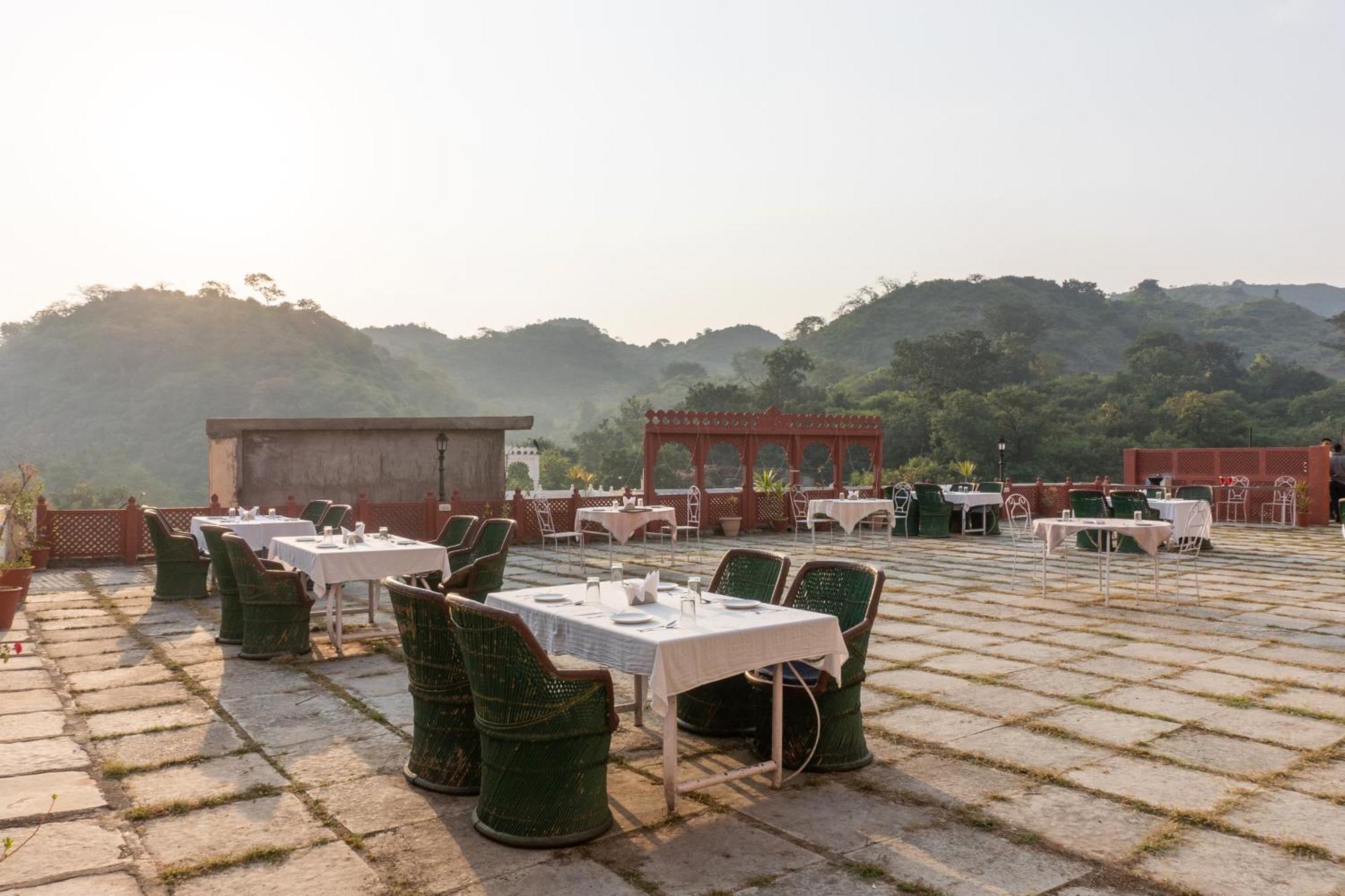 Hotel Treebo Kumbhal Castle, 2 Km From Kumbalgarh
