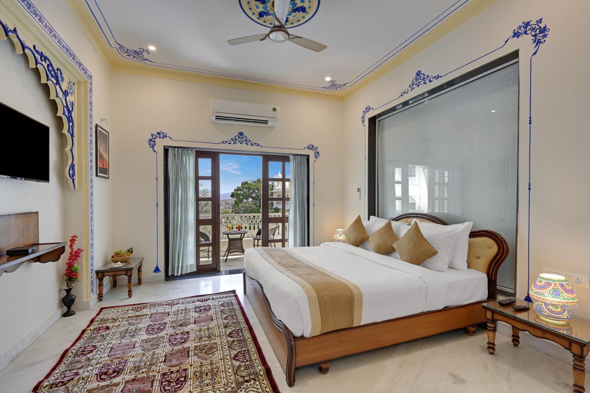 Hotel The Everest Hill *
