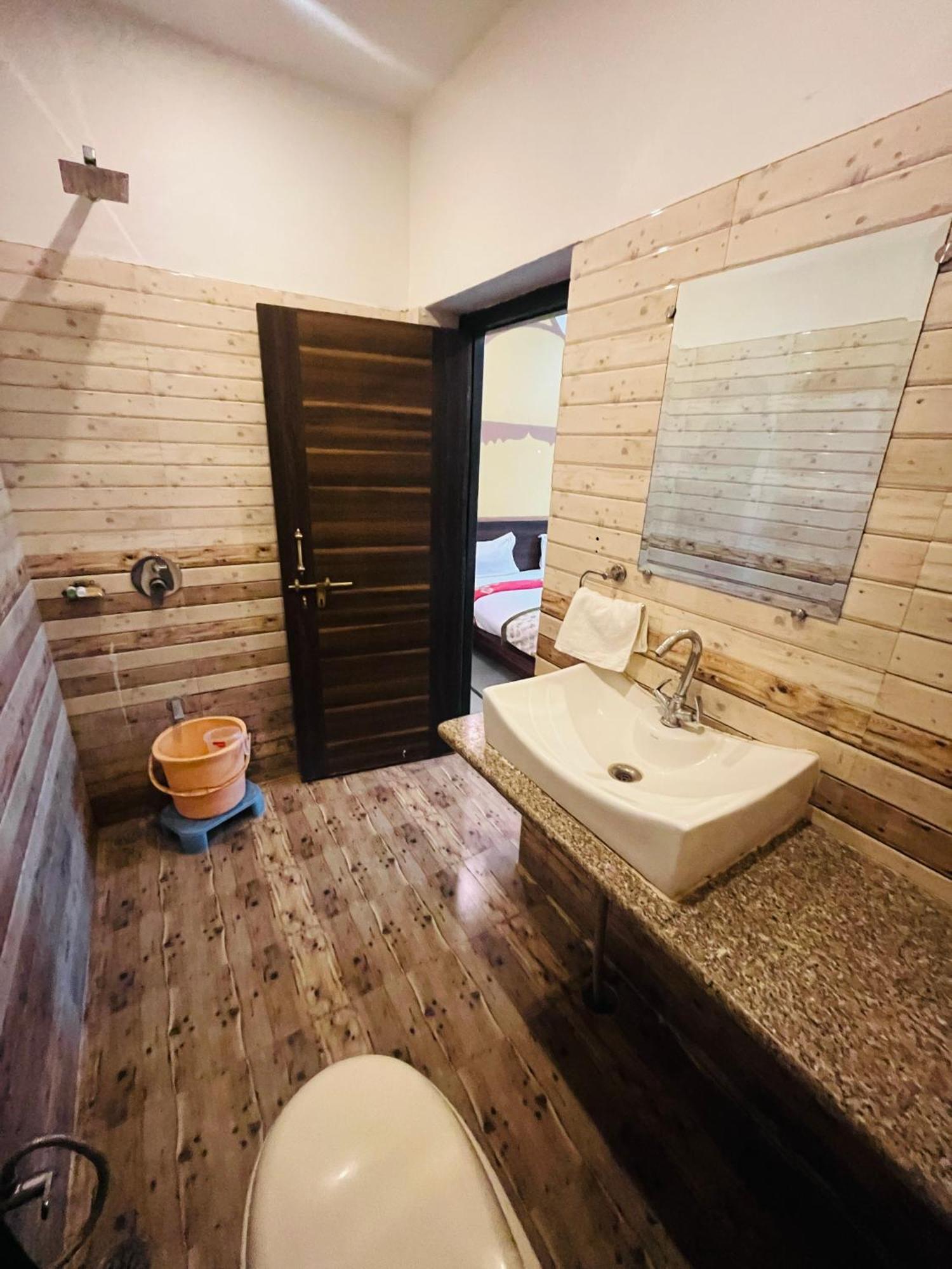 Kumbhal Palace And Homestay Kumbhalgarh