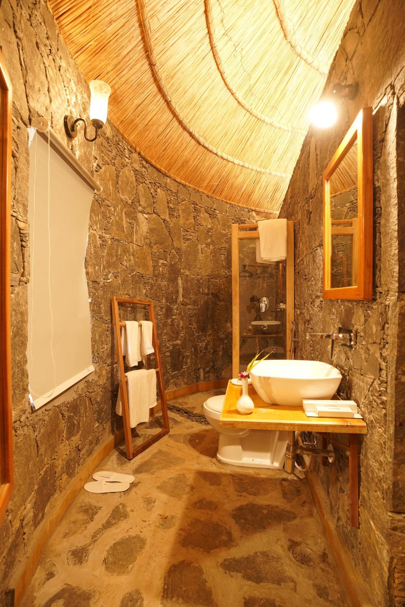 Turban Nature Wilderness , Kumbhalgarh