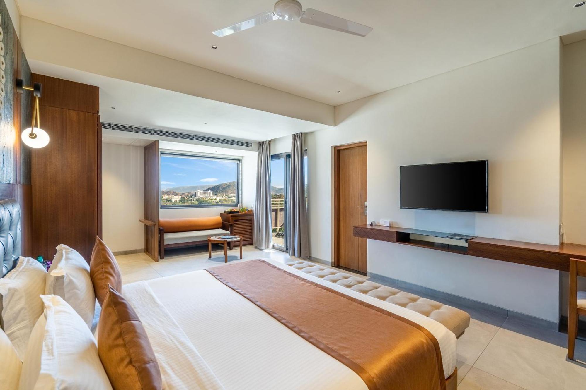 Stone Wood Premier Hotel