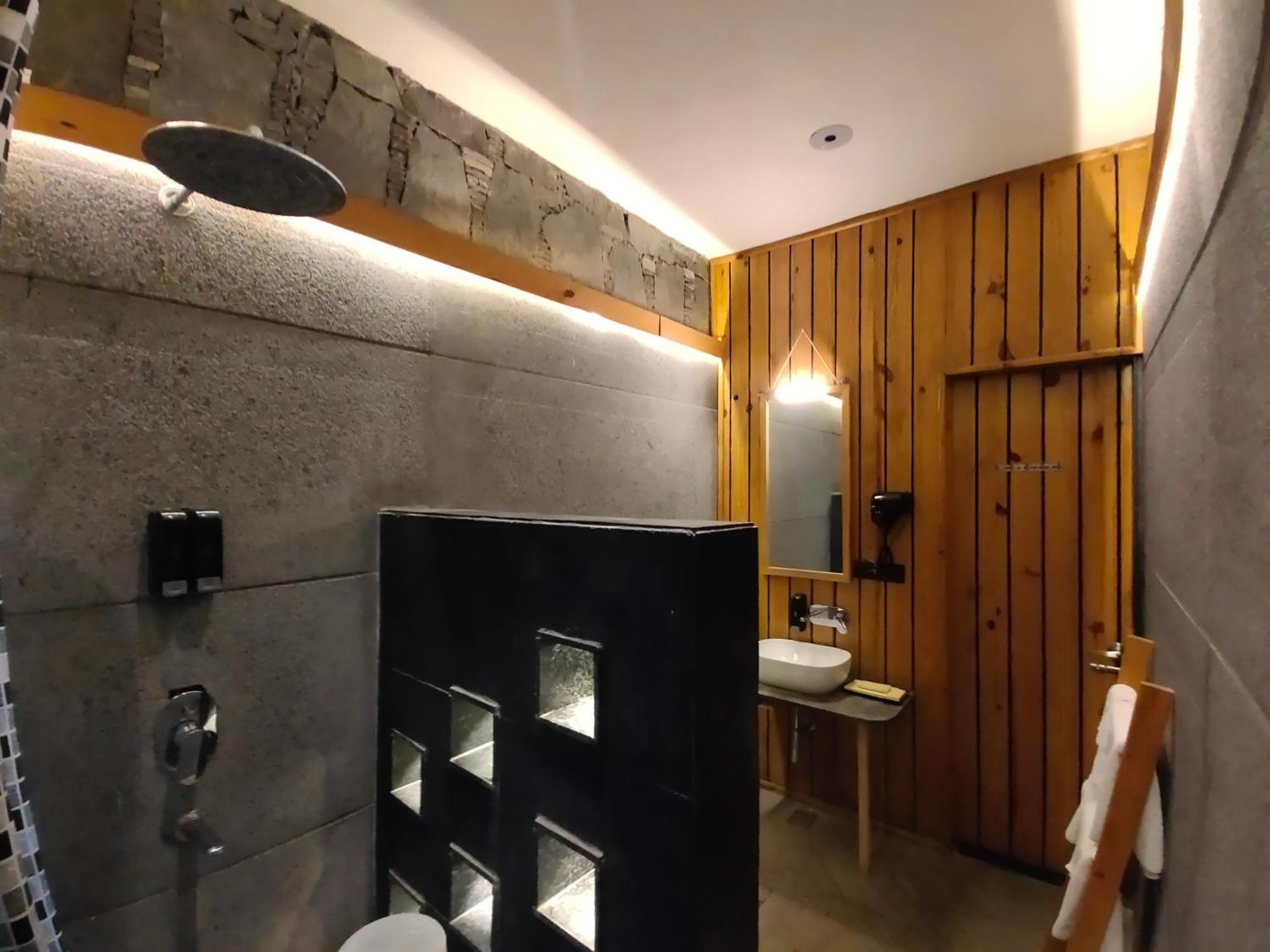 Bella Basera Resort 3*
