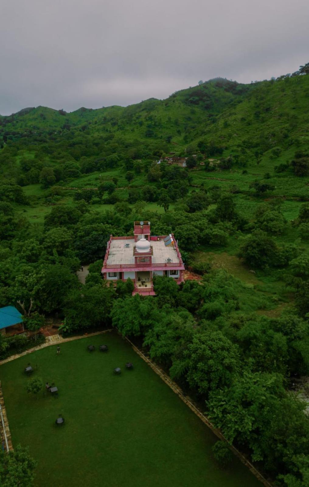 The Sky Imperial Kumbhalmer Resort Kumbhalgarh