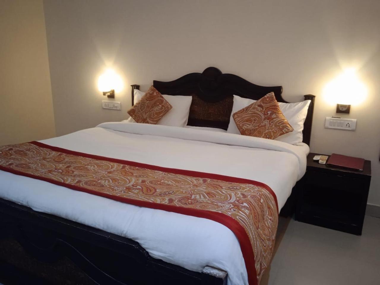 Anargh Holidays Hotel