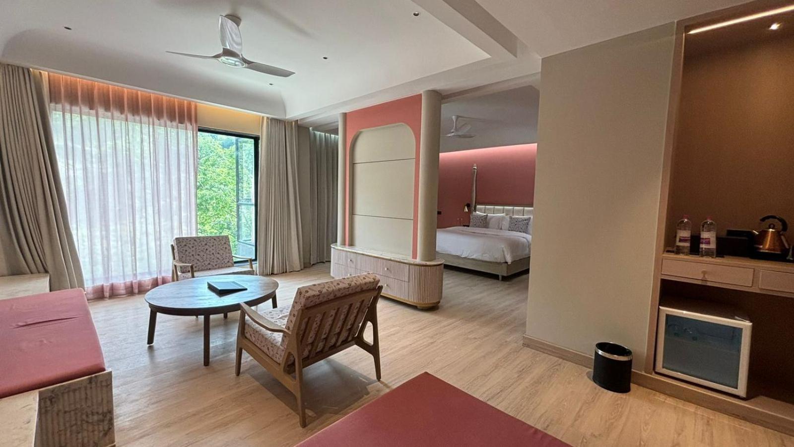 Kananwas Resort, Hotel 5*