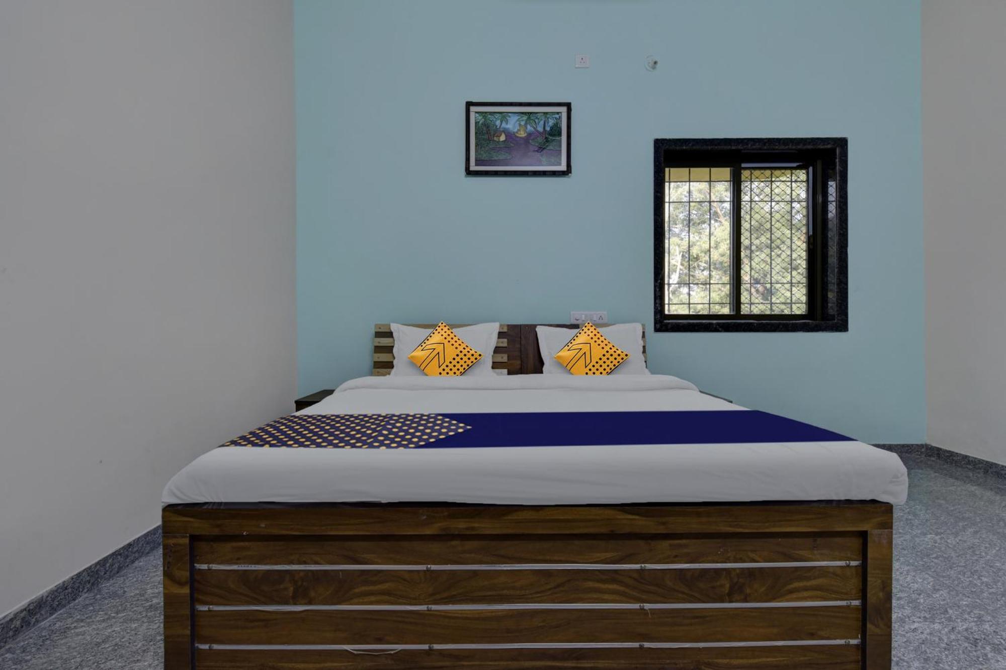 Hotel Spot On Shree Murti Nandan