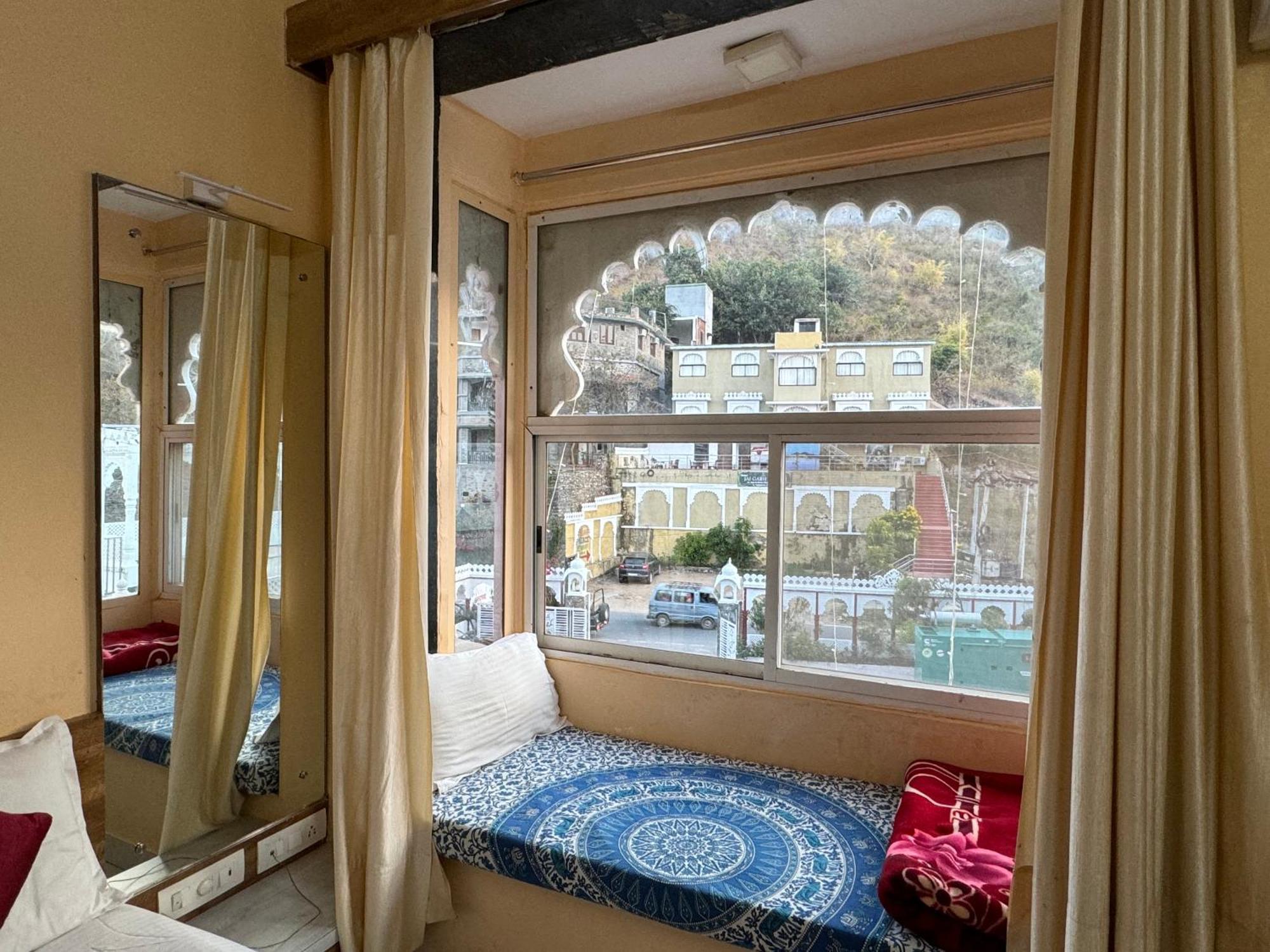 Dollar 3* Kumbhalgarh