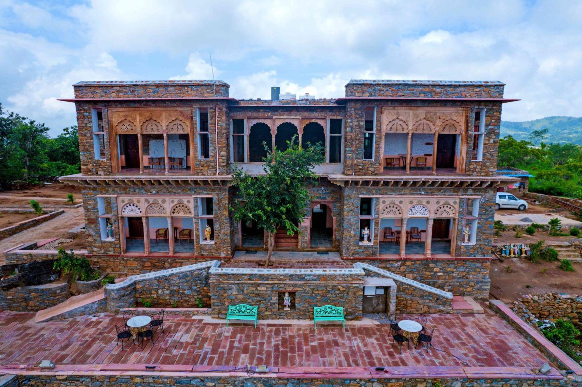Hotel Shrisiddhpuram Kumbhalgarh