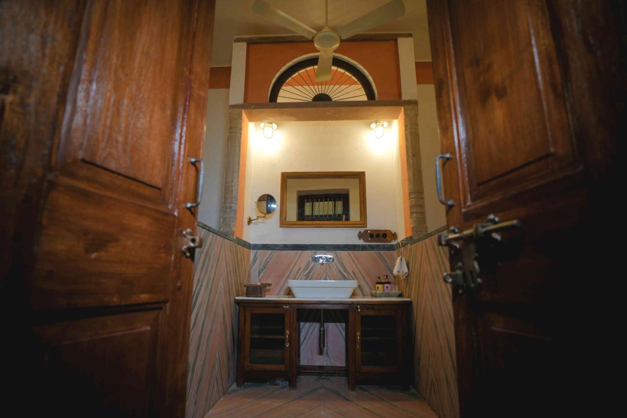 Hotel Shrisiddhpuram