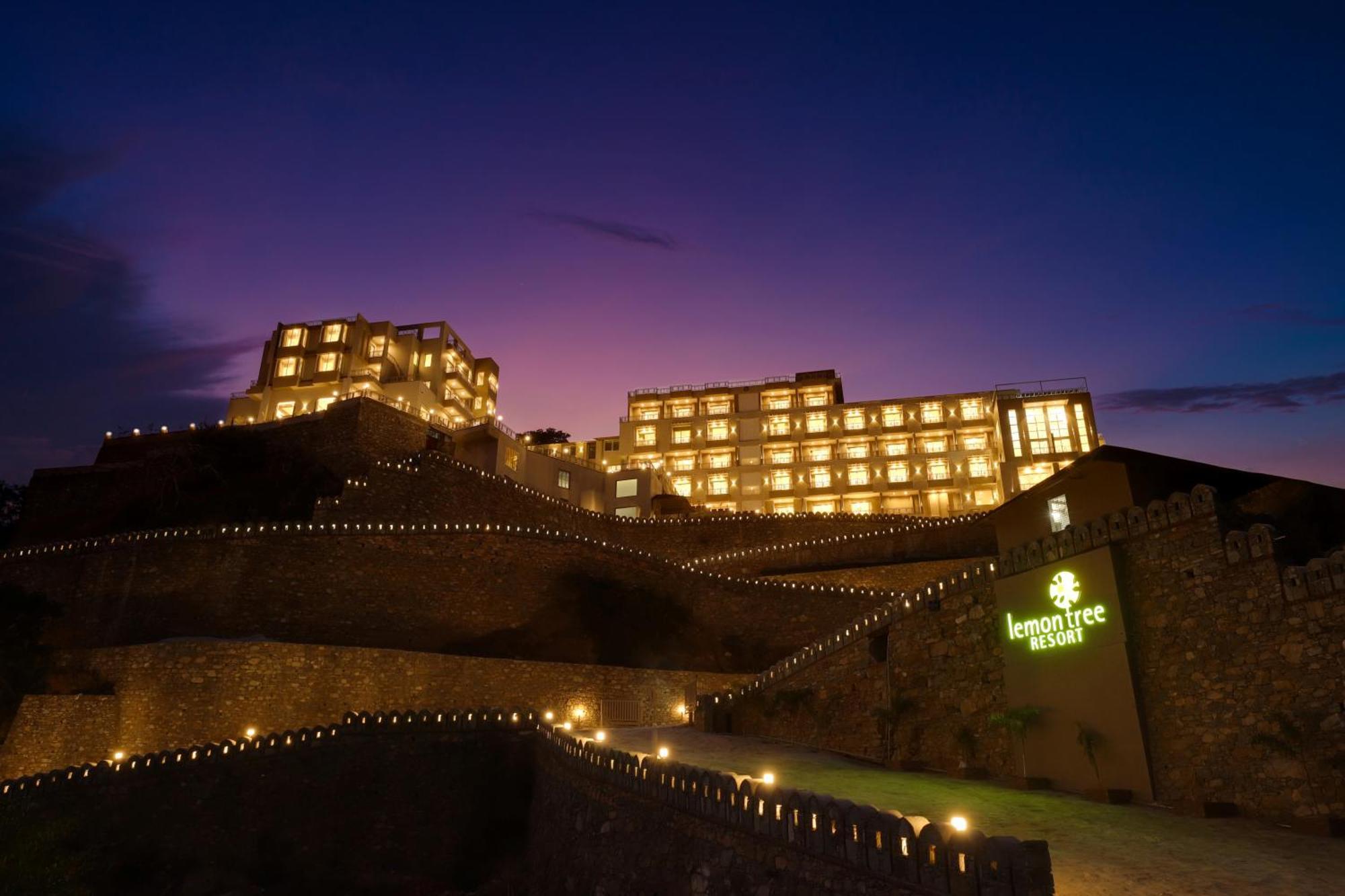 Hotel Lemon Tree Resort, 3*