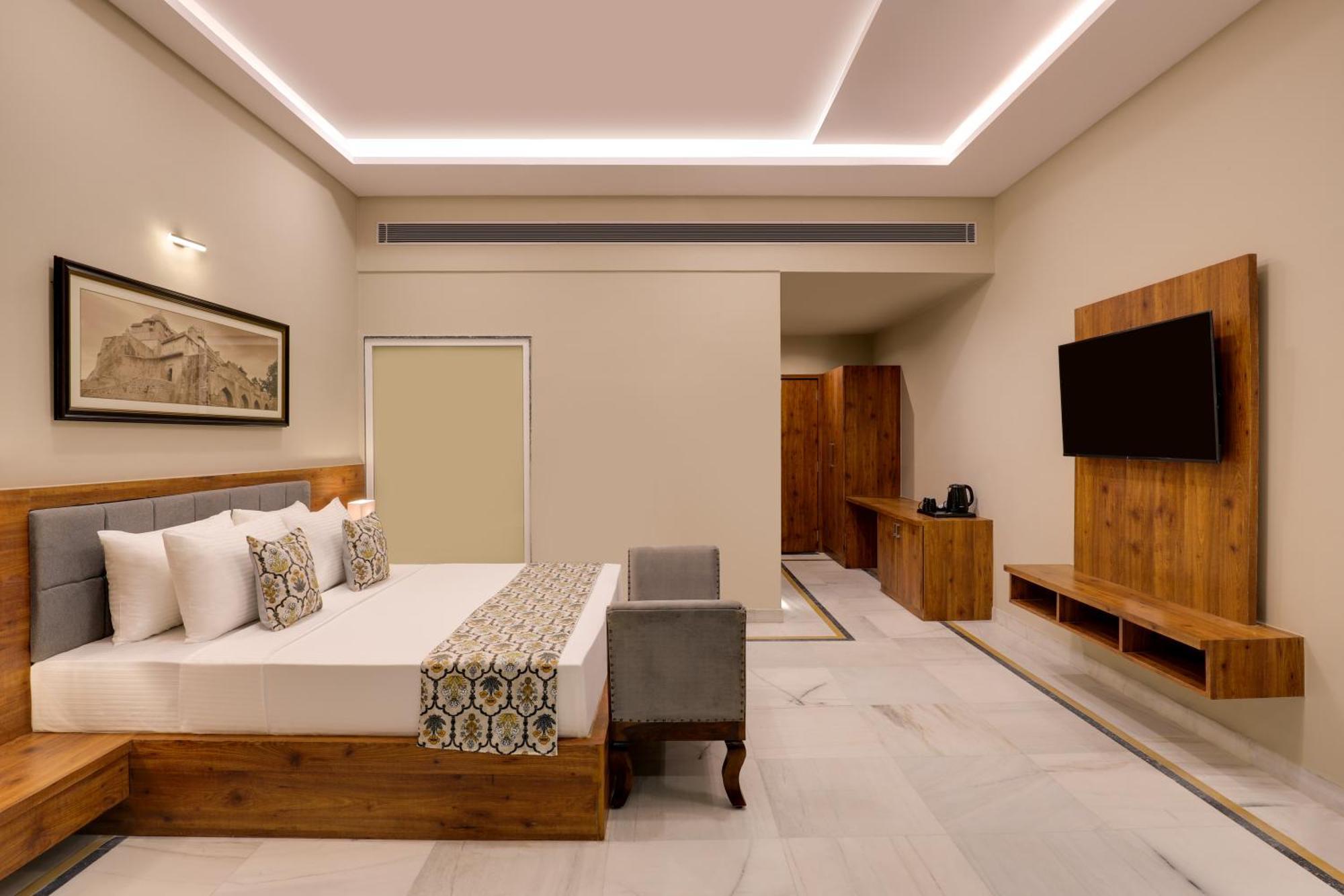 Lemon Tree Resort, Hotel 3*