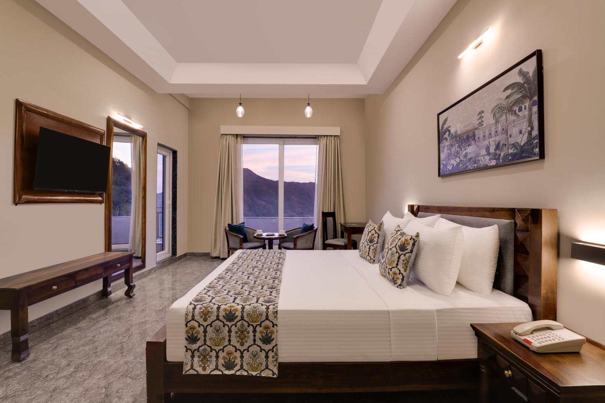 Hotel Lemon Tree Resort,