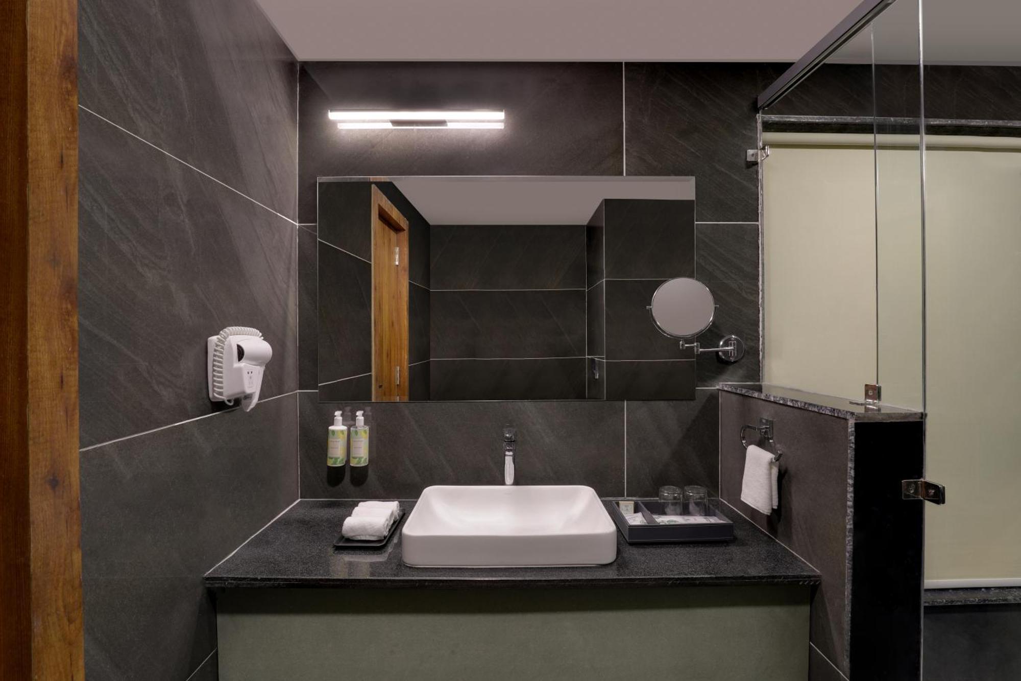 Lemon Tree Resort, Kumbhalgarh