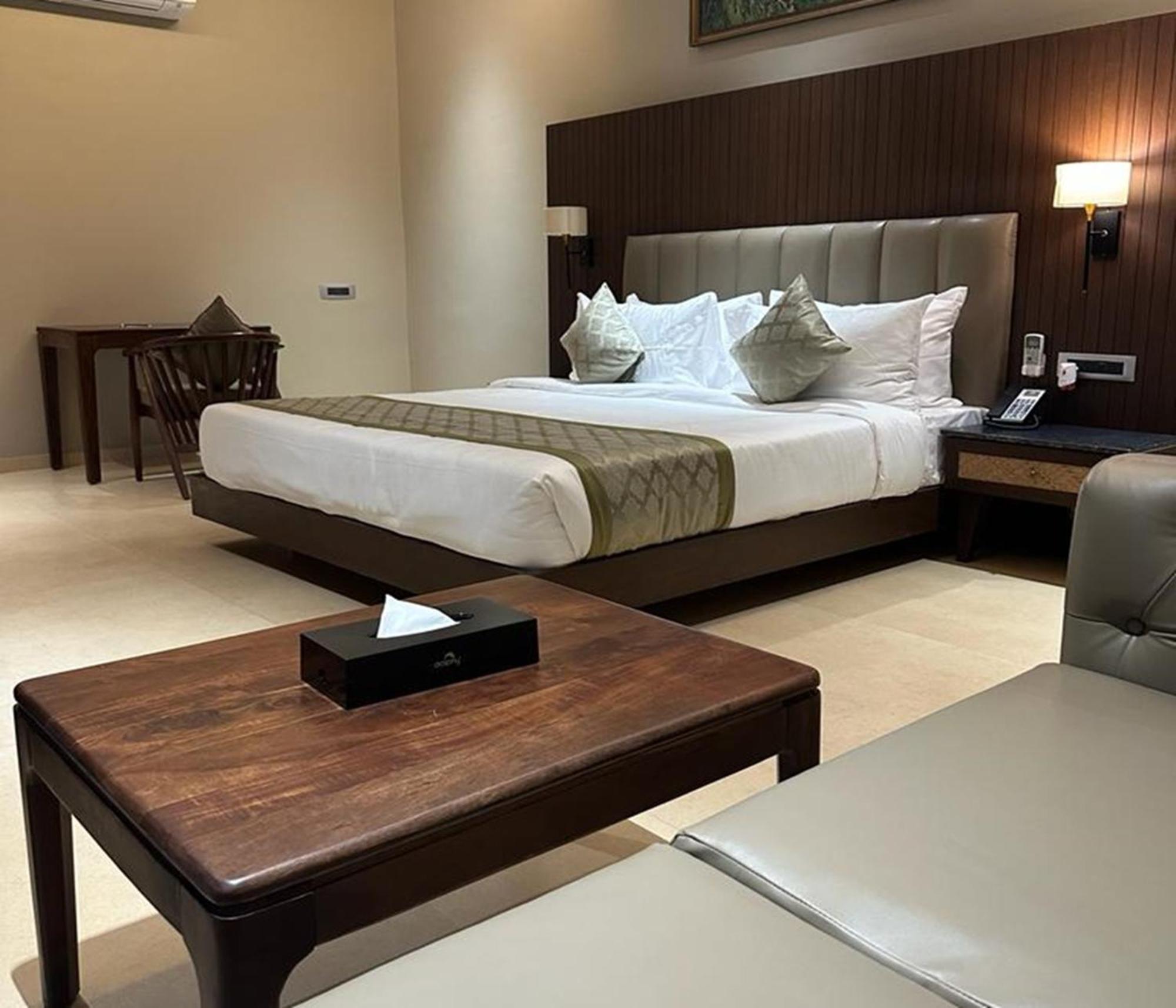 Sajjan Bagh 5*