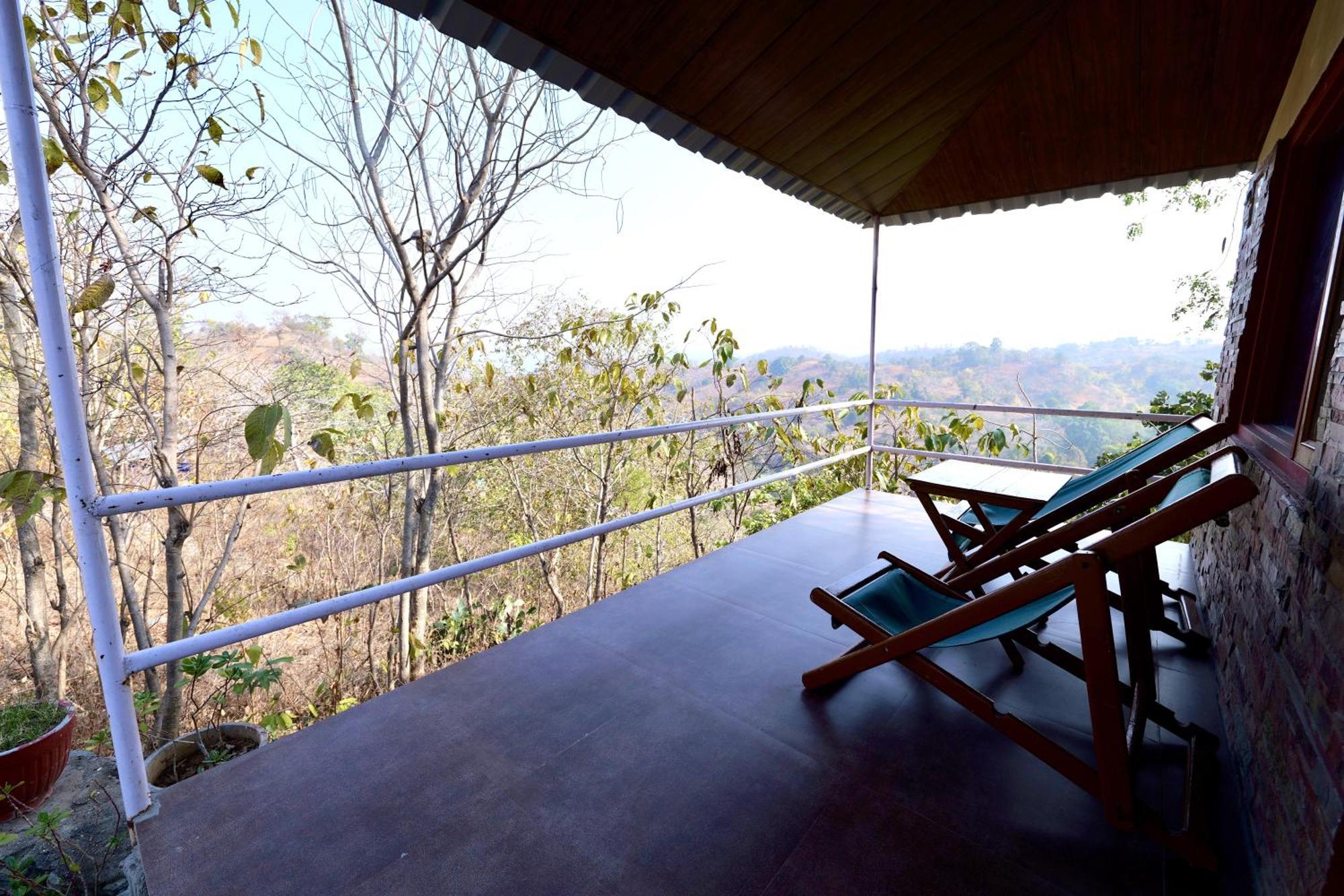 Resort The Sky Imperial Jungle Camp