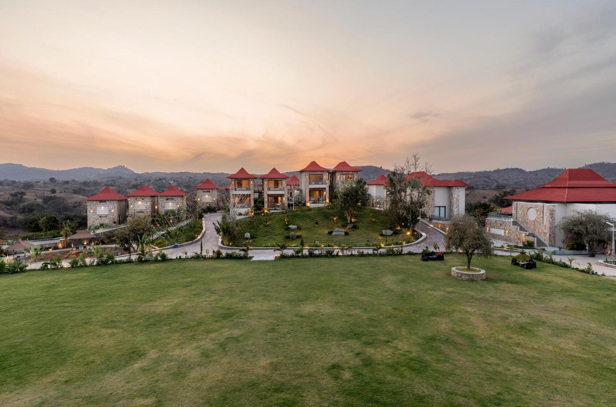 Resort Sajjan Bagh