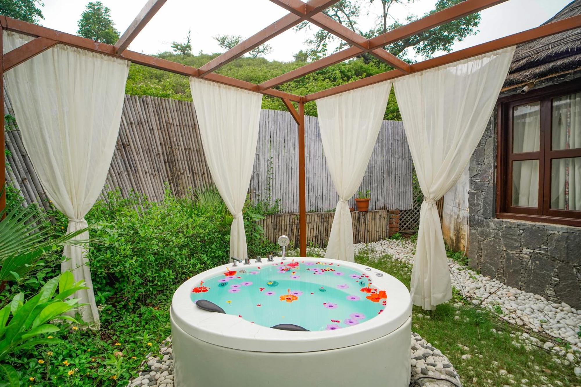Turban Nature Wilderness , Hotel 4*