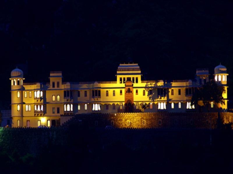 Royal Villas Hotel 3*