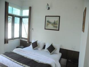 Hotel Sapphire Udaipur Kumbhalgarh