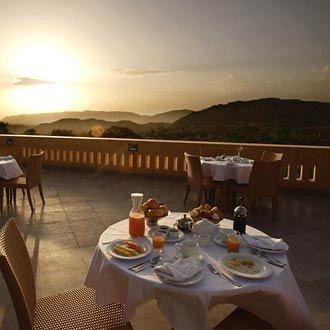 Club Mahindra Hotel 3*