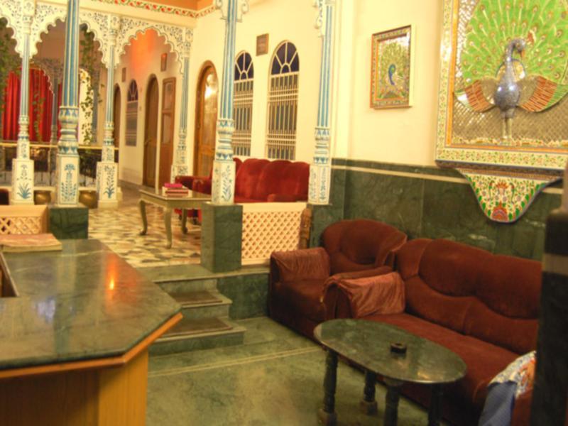 Ghat Palace 4*