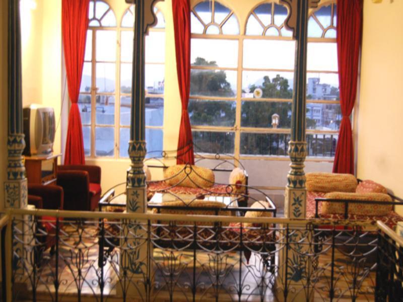 Ghat Palace