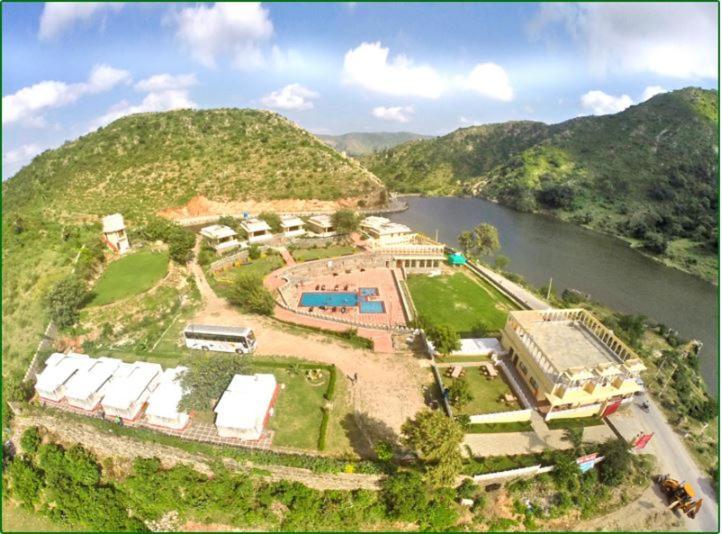 Devi Palace