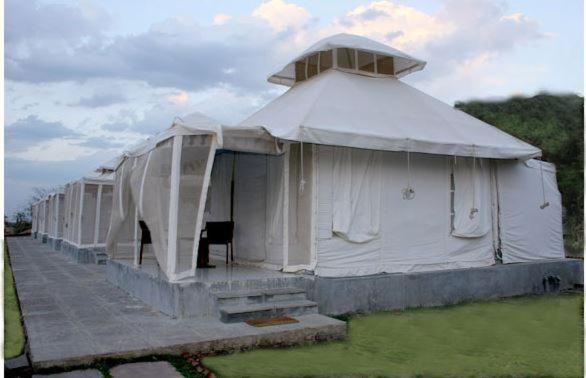 Devi Palace Resort *